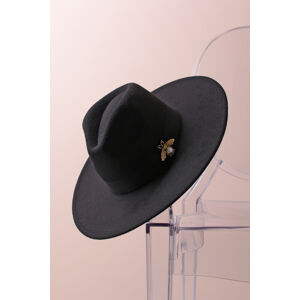 Čierny klobúk Luca